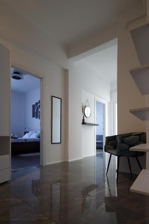 Mc Centar Apartman Appartement Pula Buitenkant foto